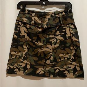 MARIA GABRIELLE NY FLORAL CAMO MINI SKIRT SZ S
